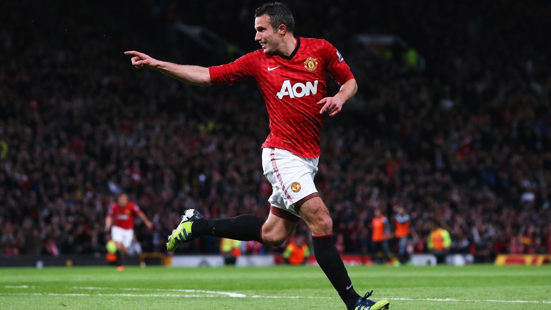 全意大利裁判组执法！巴黎战拜仁，马里亚尼携VAR王牌待命，意大利 裁判